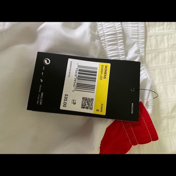 Nike shorts for running - Picture 3 of 3